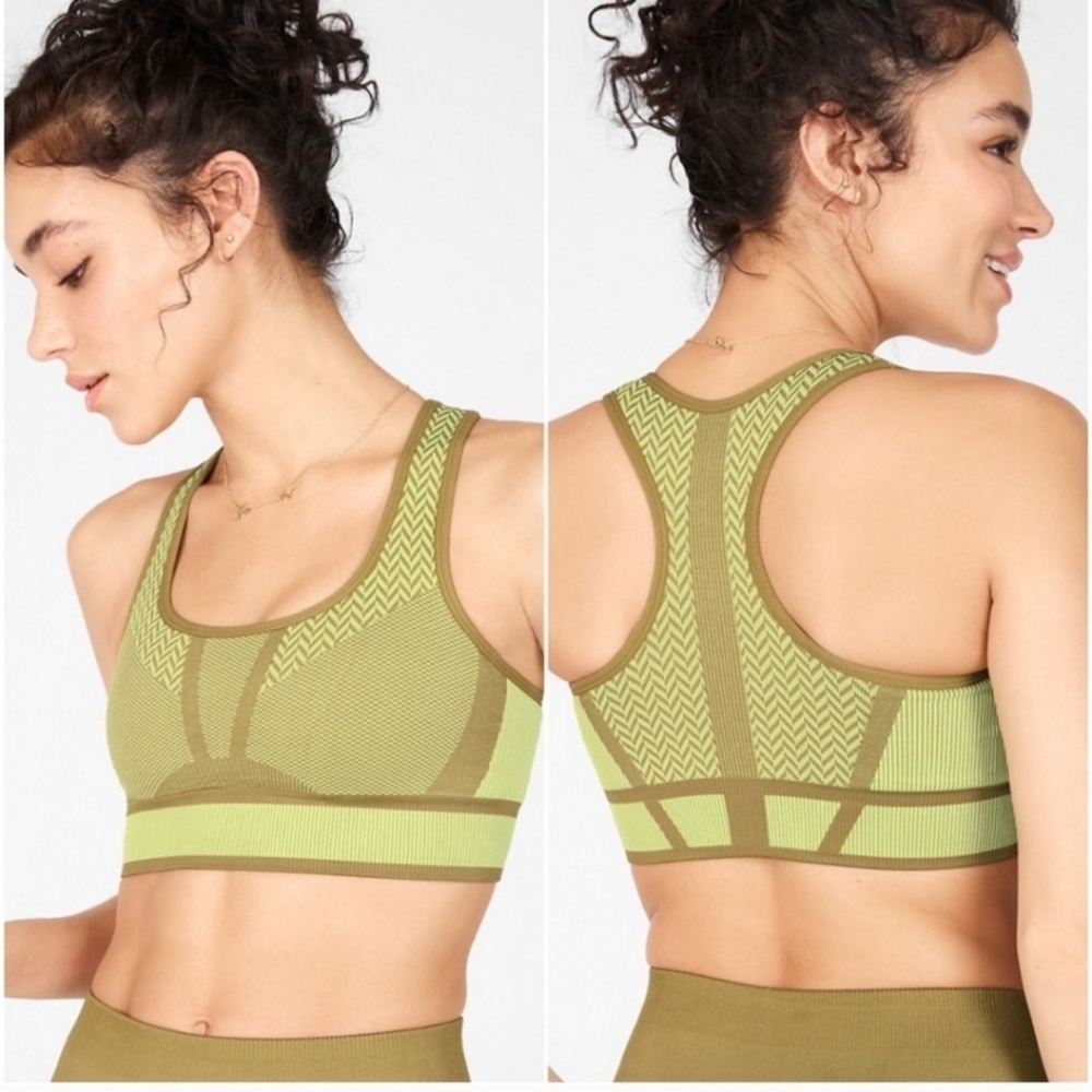 Fabletics Bianaca Seemless Sports bra Size Small